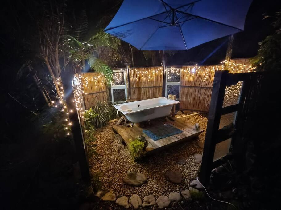 Gumboot Paradise Eco Stay Barrytown Экстерьер фото
